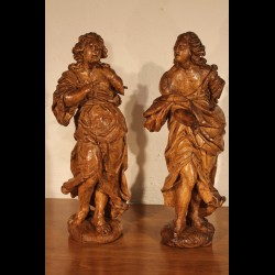 Paire de statues du 17e siècle