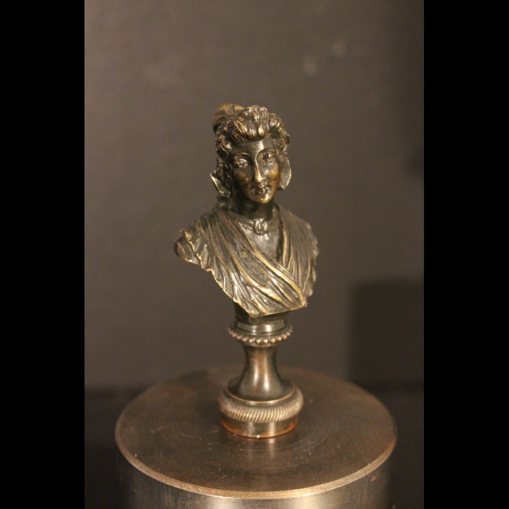 Cachet de cire buste de femme