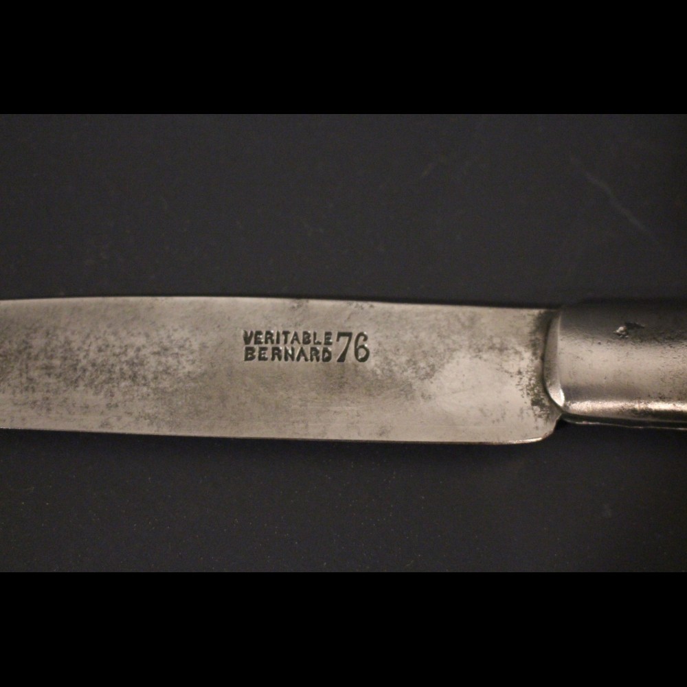 couteau-1.jpg