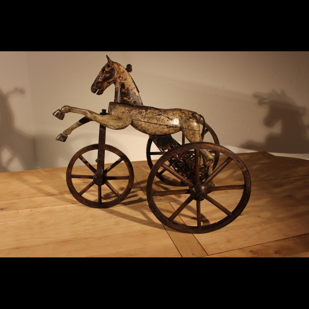 Petit tricycle Cheval