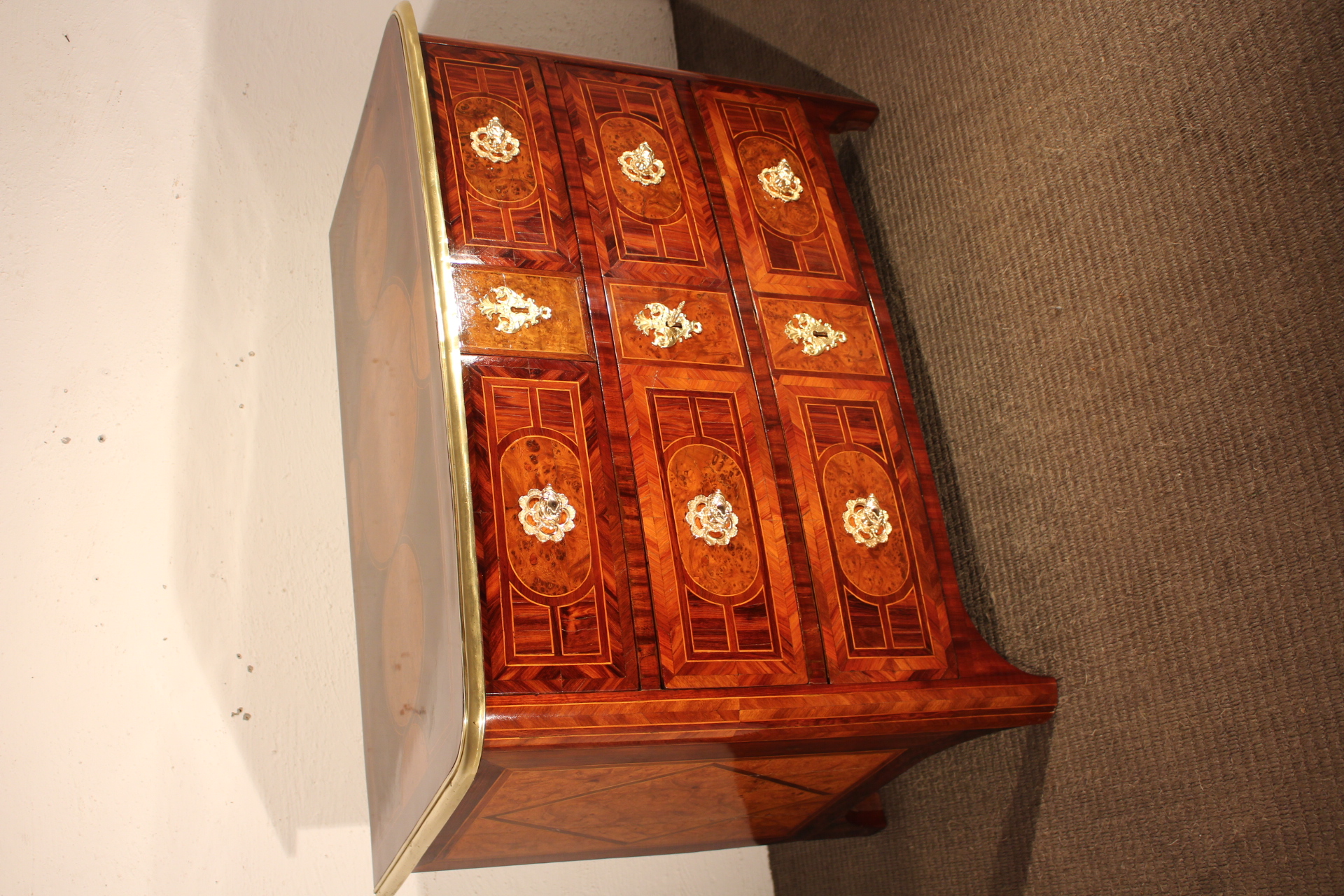 Belle Commode régence . 