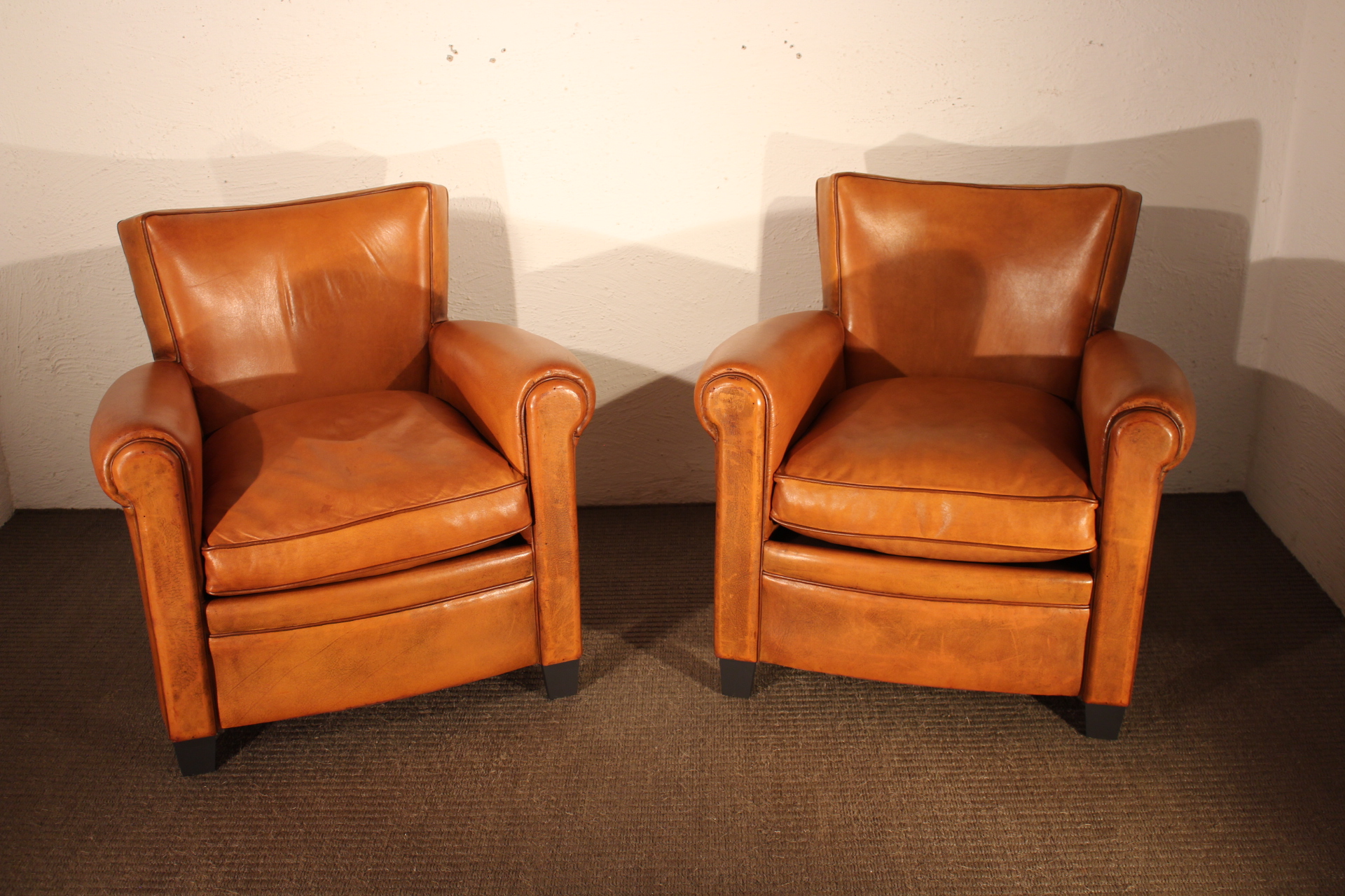  Belle Paire de fauteuils club 