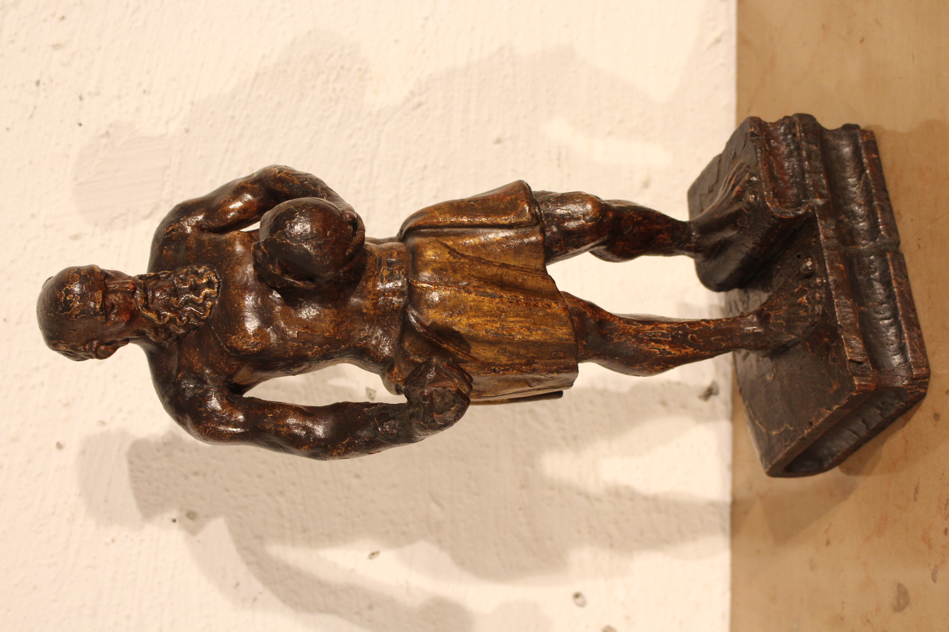 Sculpture en bois polychrome 18e siècle